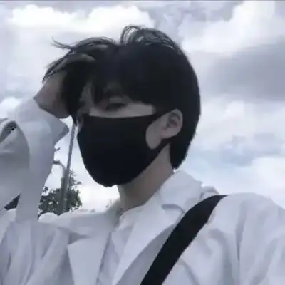 皇甫苑